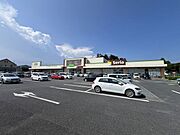 いばらきコープひたちなか店まで徒歩17分です。