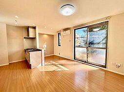 アリア 00102 1階2LDKの室内