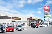 ■周辺施設■ＴＳＵＴＡＹＡ　作新学院前店まで徒歩7分（500ｍ）