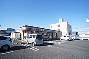 セブンイレブン宇都宮雀宮中店まで徒歩12分（960ｍ）♪