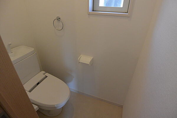 detached 群馬県佐波郡玉村町大字下新田812-1

地図を見る