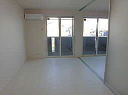 エメラルドグリーン 105 1階1LDKのリビング/ダイニング