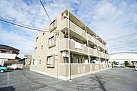 群馬県伊勢崎市連取町3070-4：物件画像／シャーメゾンショップ　株式会社エステート