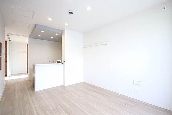 スカイレジデンス