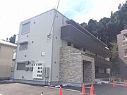 12世帯のオートロック付賃貸マンションです。