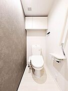 多機能便座付きトイレです！