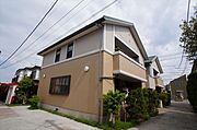 オートロック完備です♪内階段スタイルの為、全世帯角部屋となります♪