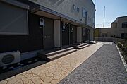2Ｆのお部屋は、戸建て感覚を味わうことのできる、室内階段タイプです