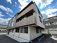 埼玉県戸田市新曽南1丁目9-9：物件画像／シャーメゾンショップ　株式会社平和不動産　戸田公園店
