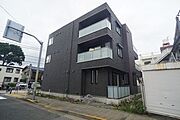 ＣＭでおなじみ信頼と実績の【積水ハウス】設計施工の高級賃貸住宅【シャーメゾン】です。貴方も“家に帰れば積水ハウス”です♪