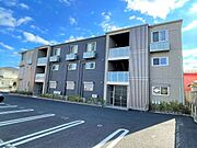 ■積水ハウス施工の3階建て重量鉄骨造の賃貸住宅『シャーメゾン』です♪