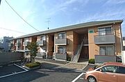 【☆積水ハウスのシャーメゾン☆】軽量鉄骨造で耐震性の高さに特徴のある積水ハウス施工！！便利な敷地内駐車場も完備（各戸2台付き）です☆