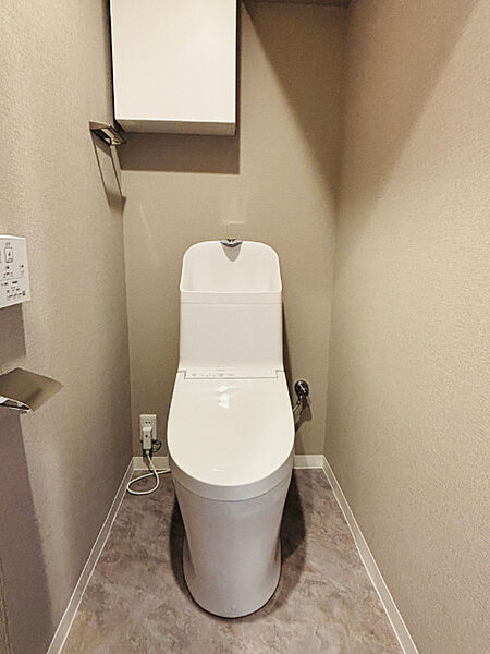 トイレを拡大表示