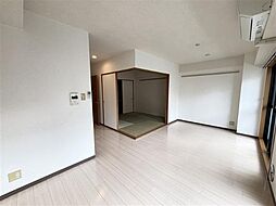 ＥｔｅｒｎａｌＪｅｗｅｌ 0105 1階2LDKのリビング/ダイニング