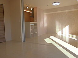 エミネンスIII 203 2階1LDKの室内