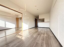 Ｇｒｅｅｎ　Ｃｏａｔ 0203 2階1LDKのリビング/ダイニング