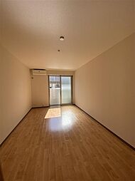 Ｌａ　ｆｏｒｔｕｎａ　II 0101 1階1Kのリビング/ダイニング