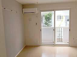 グランディールII 103 1階ワンルームの室内