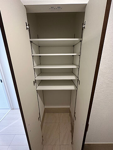 収納