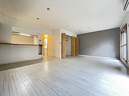 グランドヒルズ 0105 1階2LDKのリビング/ダイニング