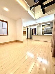 船橋市本町中古戸建 5LDKのリビング/ダイニング