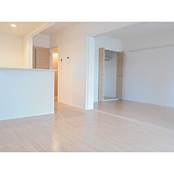 トレニア 0301 3階1LDKのリビング/ダイニング