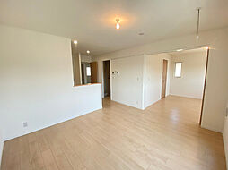 タラゴンアール 2階2LDKのリビング/ダイニング