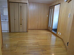 614ＢＲＯＳマンション 0103 地下1階ワンルームのリビング/ダイニング