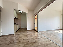 メイプルタウン 0306 3階3DKのリビング/ダイニング