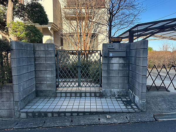 エントランスを拡大表示