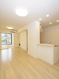 ＭＡＨＡＮＡ　ＷＥＳＴ 105 1階1LDKのリビング/ダイニング