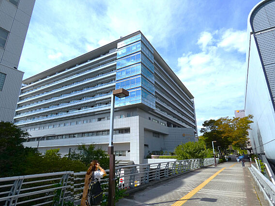 病院「昭和大学...