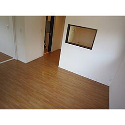 アヴニール 0101 1階1LDKのリビング/ダイニング