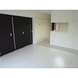 アリビオ 0102 1階2LDKのリビング/ダイニング