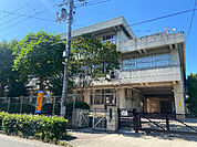 小学校「仙台市立東宮城野小学校まで1024m」