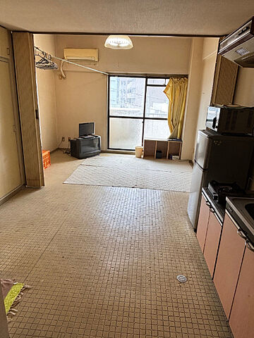 リビング/ダイニング 岩清尾マンション 5階/-