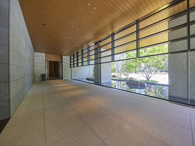 エントランス 白金ザ・スカイEAST棟 16階/-