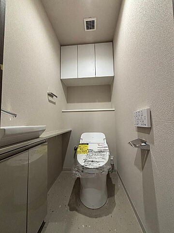 トイレ ザ・パークタワー東京サウス 27階/-