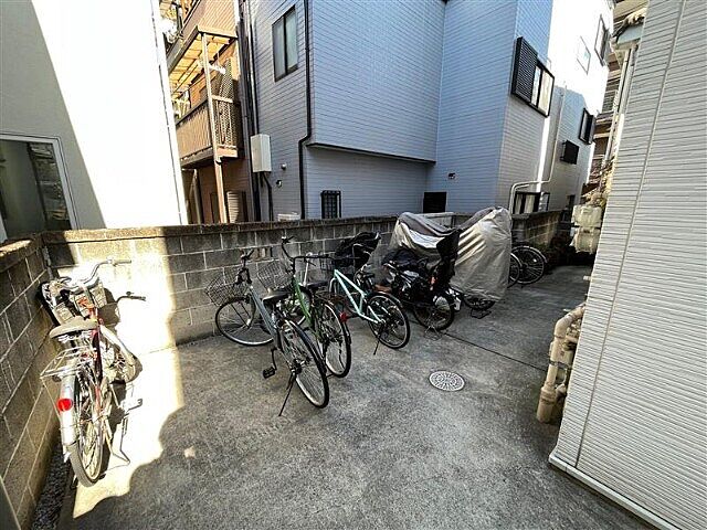 その他