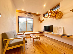 江戸川区春江町3丁目戸建て 1LDKのリビング/ダイニング