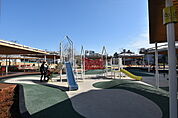 公園「籠田公園まで271m」