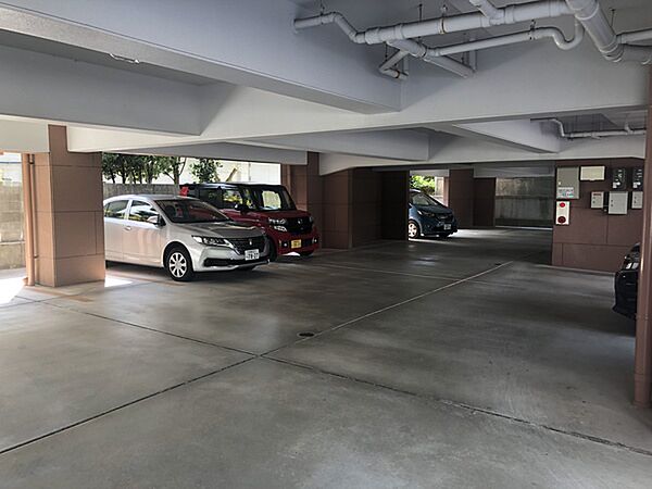 駐車場を拡大表示