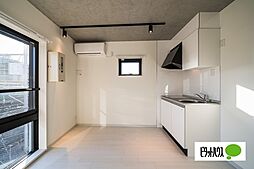 プラチナヒルズ東十条 0102 1階ワンルームのリビング/ダイニング