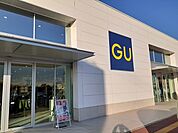 その他「ジーユー（GU）東松山店まで990m」