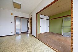 居間