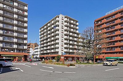 外観：新狭山駅前のマンション／ワコー第2新狭山マンション