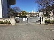 狭山市立西中学校 徒歩12分。 950m