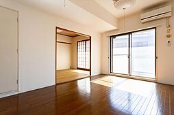居間