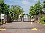 所沢市立所沢中学校 徒歩10分。 800m