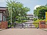 周辺：所沢市立上山口中学校 徒歩11分。 870m